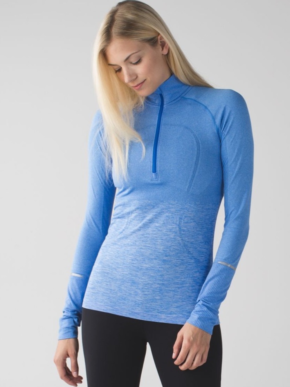 Lululemon Swiftly Tech 1/2 Zip
Heathered Pipe Dream Blue 2